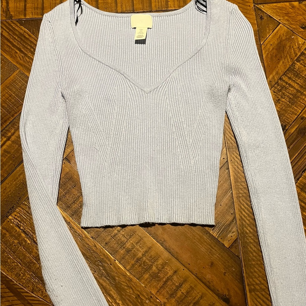 H&M Gray Fitted Crop Blouse Long Sleeve